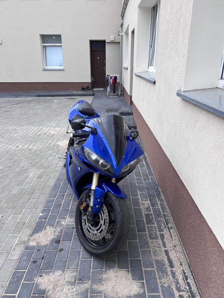 Yamaha r1 2007 rn12
