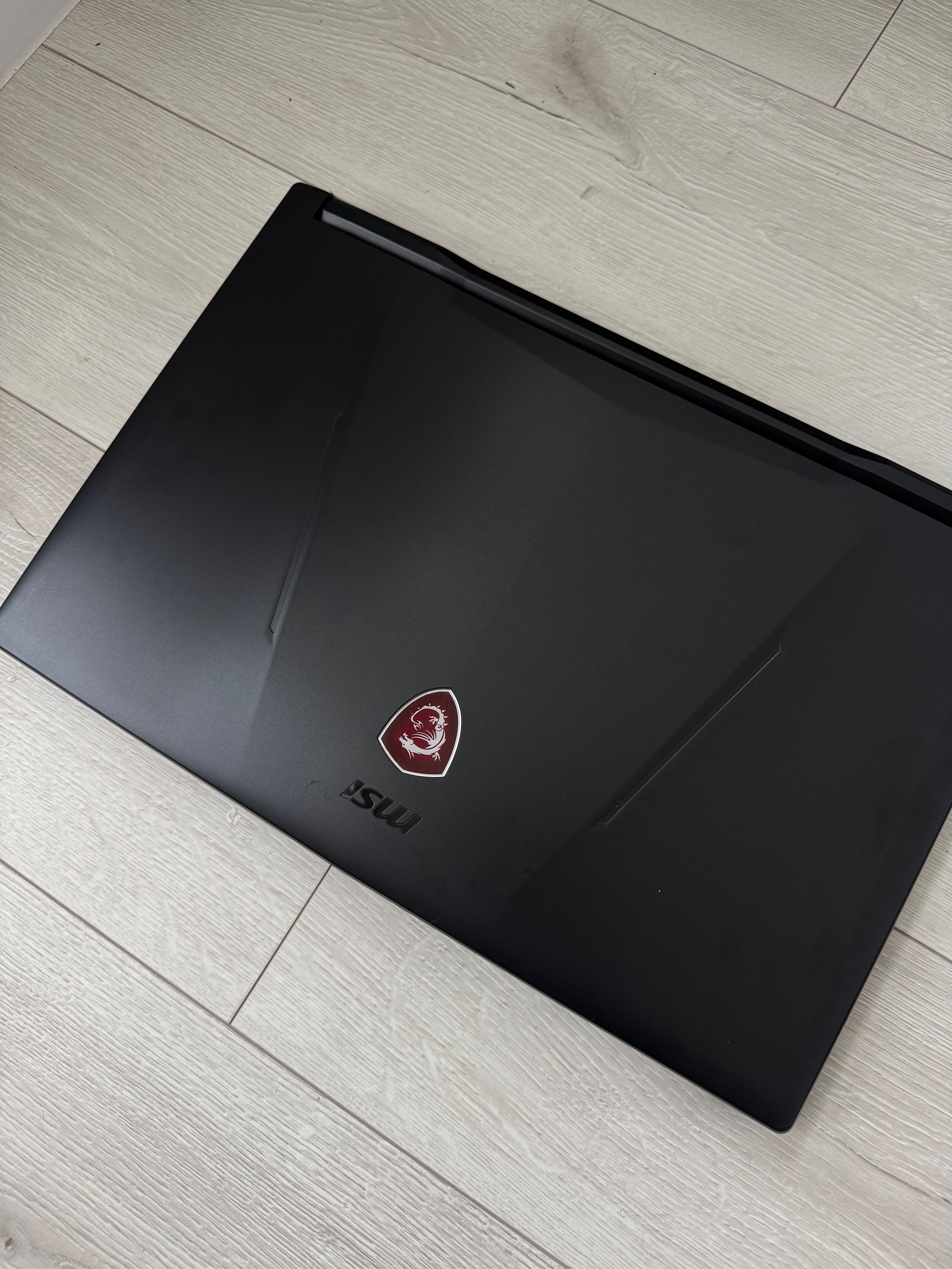 Laptop Gamingowy MSI MS-17C6 GL73 8RC