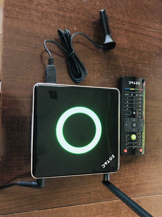 Zotac ZBOX nano AD12 Plus