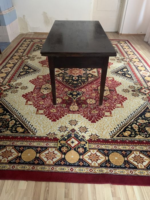 Okazja !Sprzedam przedwojenny - stol drewniany rozkladany