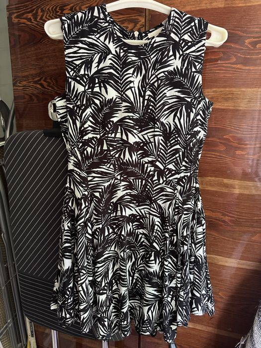 Продам сукню літню розмір С