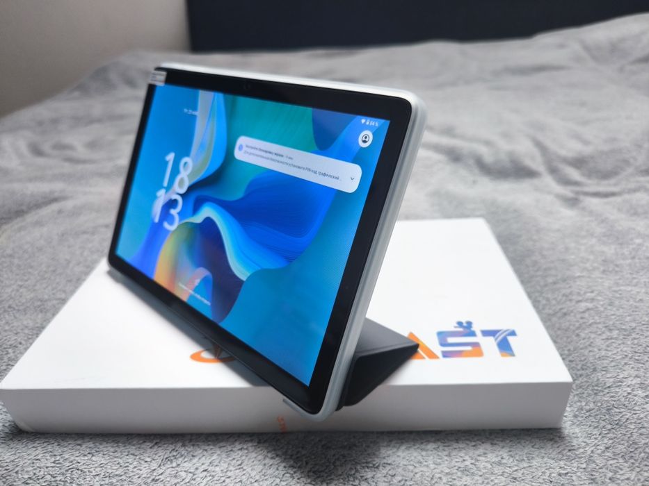 Планшет 10" Teclast P30 4/128gb +6gb +Клавиатура
