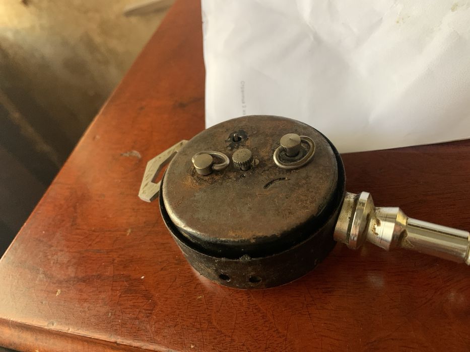 Часы мех. «Слава» часы кварц «Севани» под ремонт