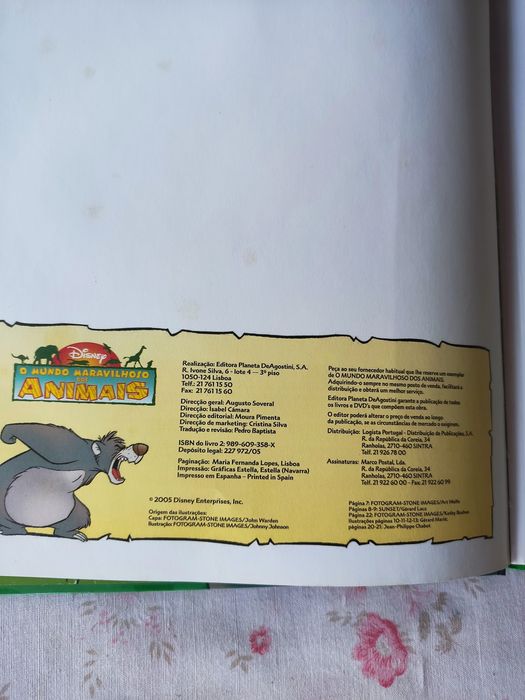 4 livros de atividades e passatempos Disney