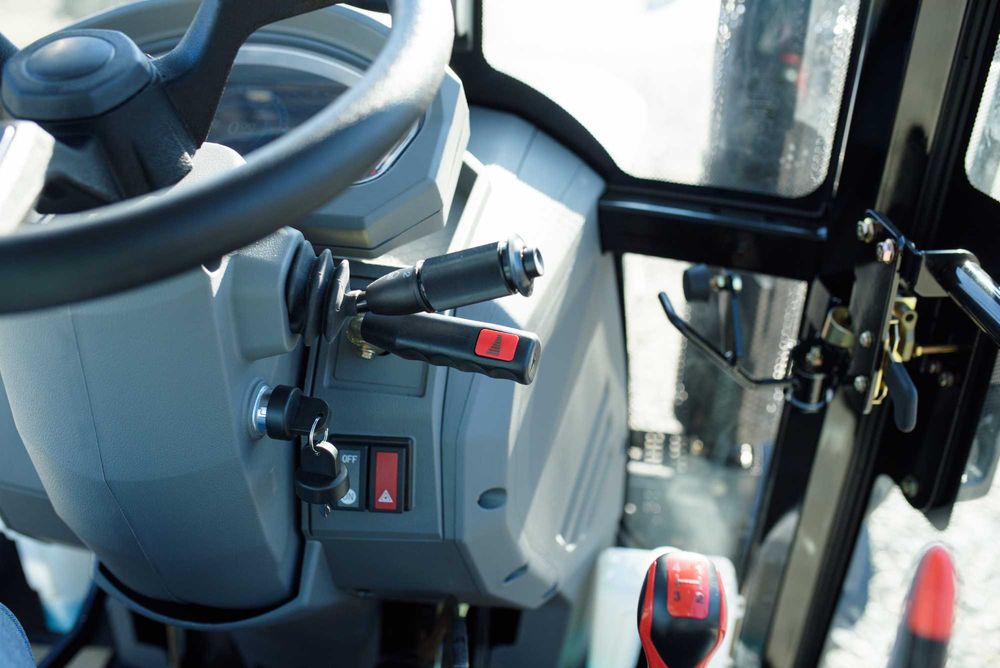 Мінітрактор Скаут 504 Кондиціонер Реверс Компресор Радіальні шини Крюк