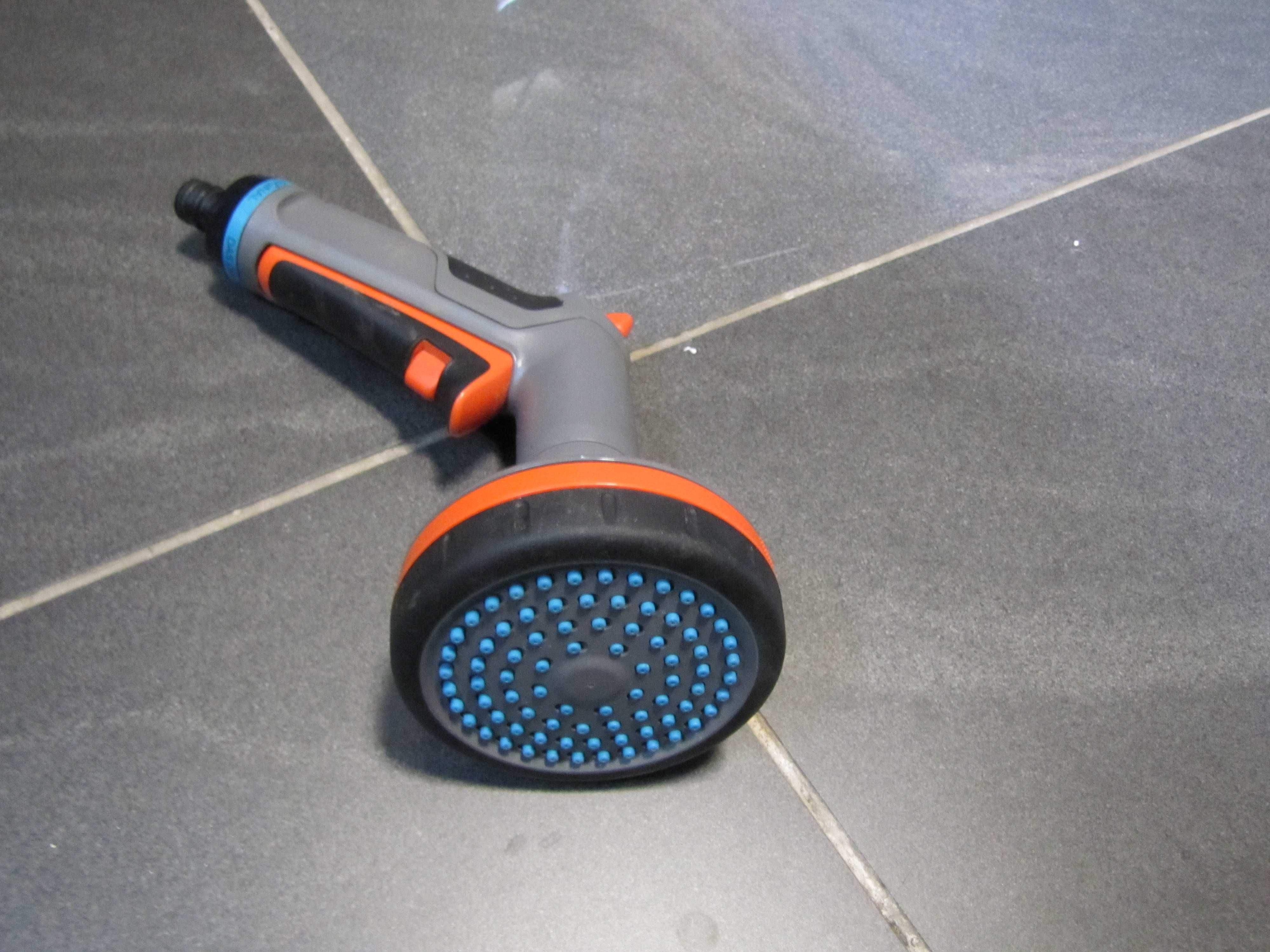 Pistolet natryskowy Spryskiwacz ogrodowy GARDENA Comfort