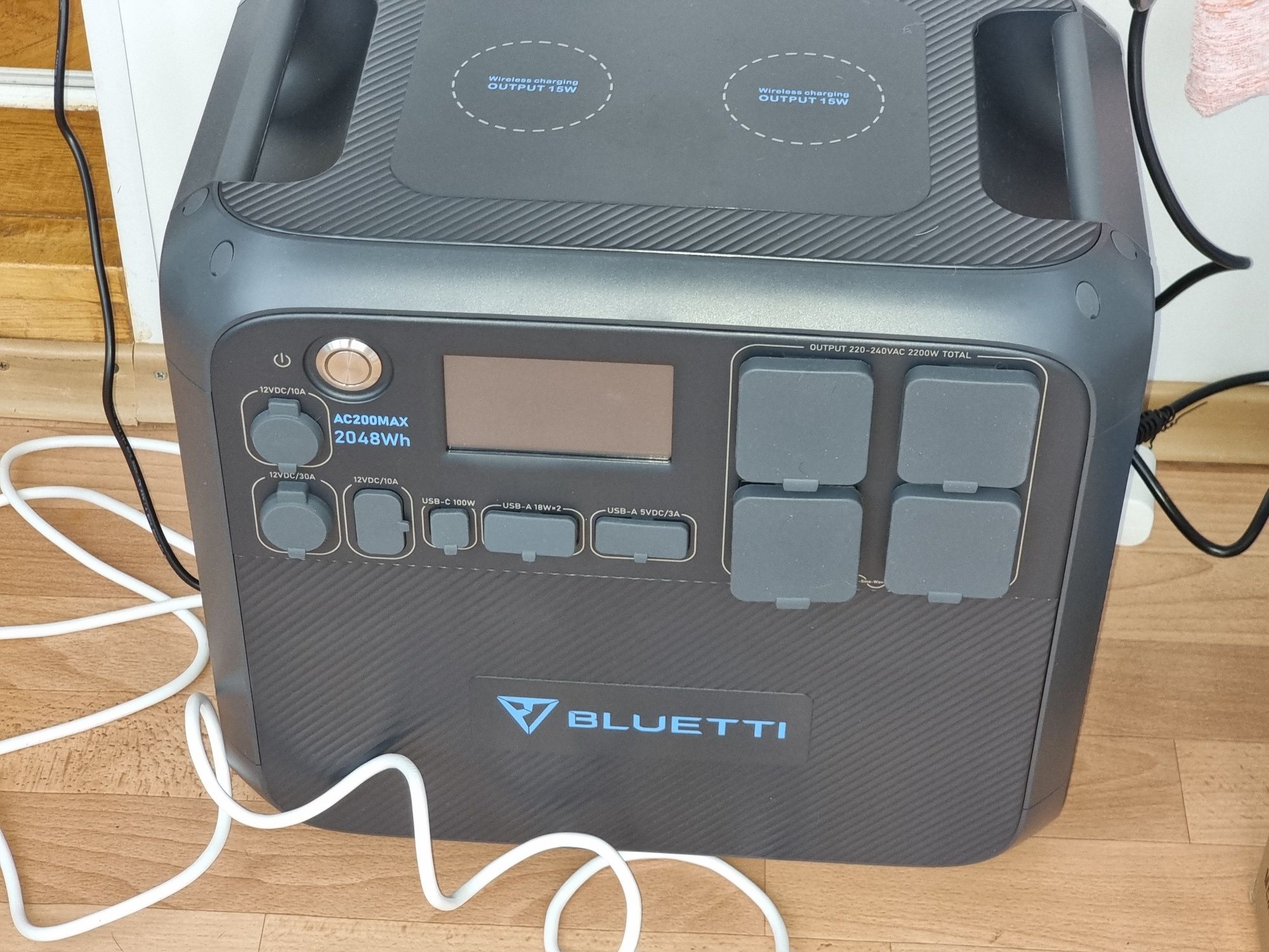 Станція BLUETTI AC200MAX вітринний взірець