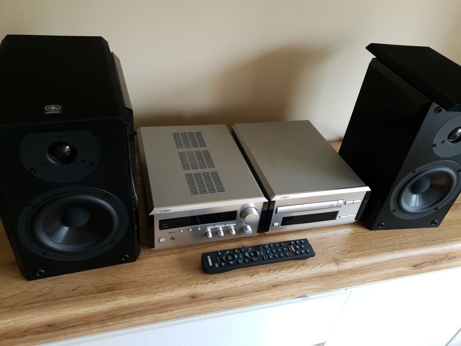 Yamaha PianoCraft E100