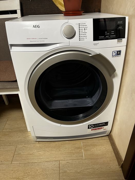 Продам сушильну машину з тепловим насосом