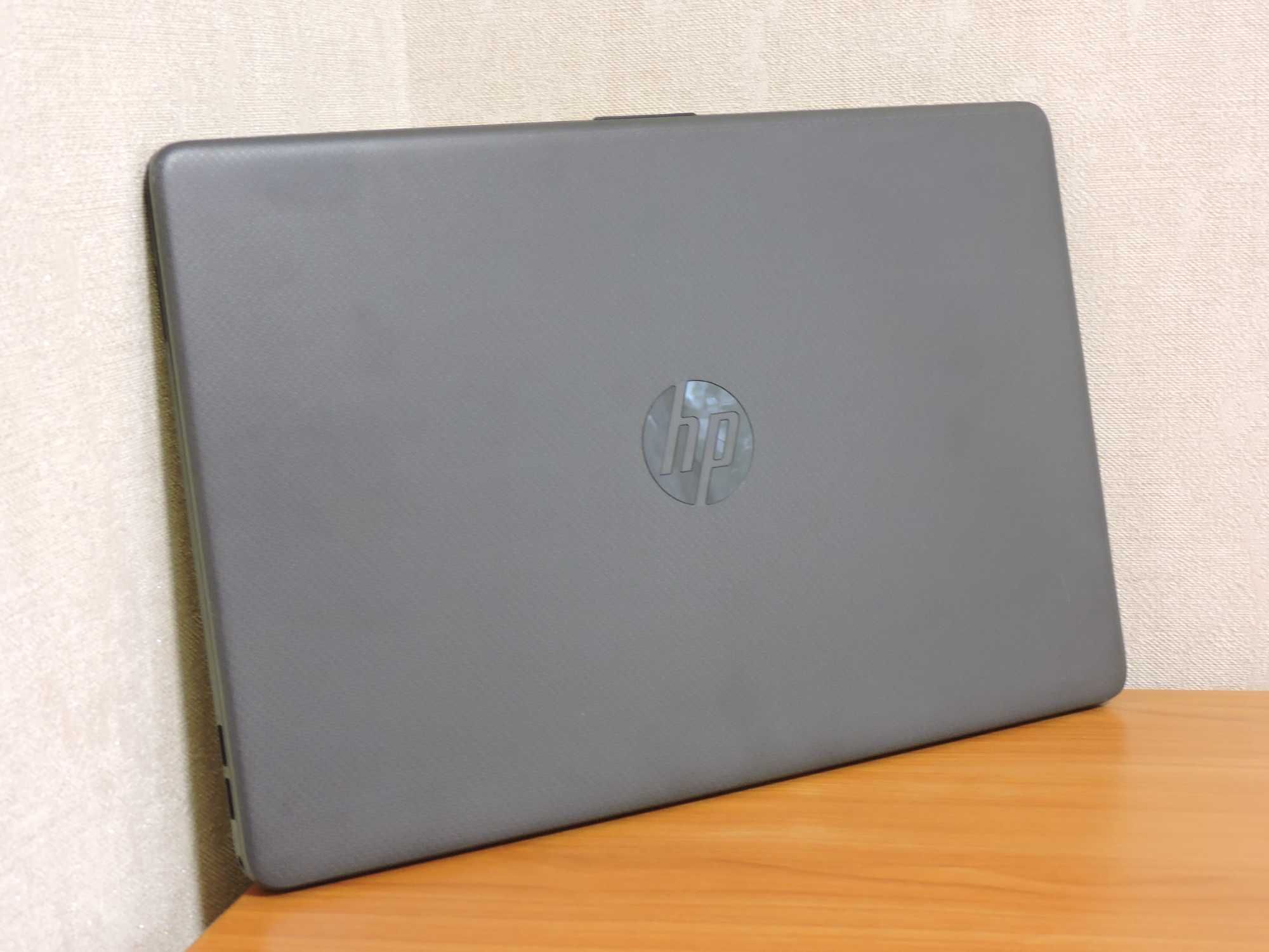 HP 250 G8/15.6" FHD IPS/Ryzen 5 5500U/ОЗУ 8Gb/SSD 256Gb/Vega
