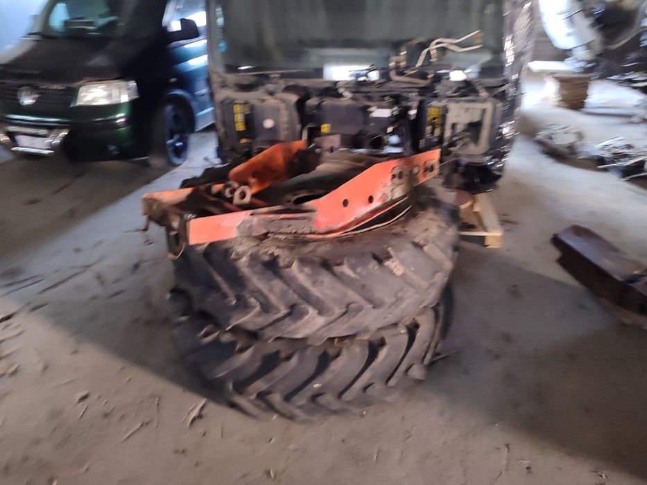 Навісне обладнання екскаватора ЮМЗ