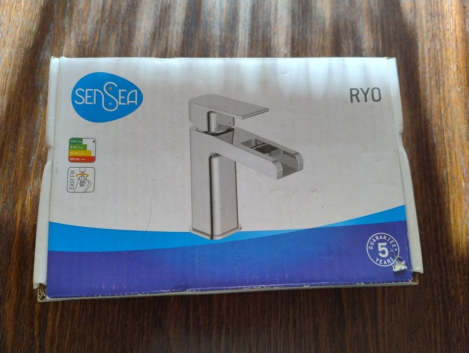 Nowy kran umywalkowy chrom sensea RYO wodospad