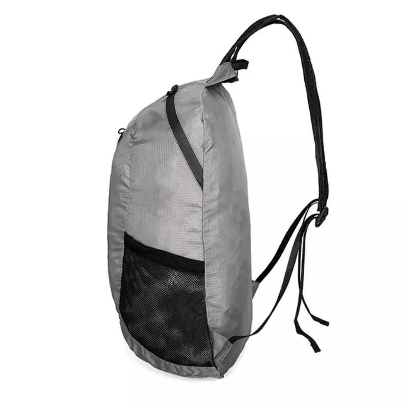 Рюкзак складний надлегкий 20 л, водовідштовхувальна тканина
