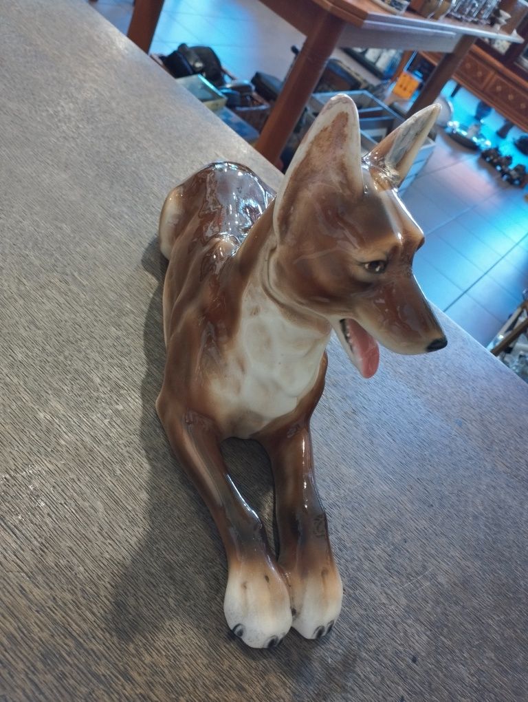 Stara figurka psa owczarek niemiecki Glorietta Keramik Austria