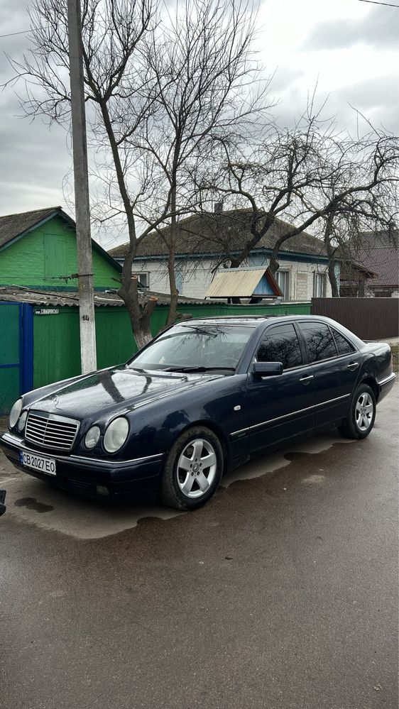 Мерседес w210