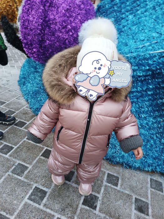 Продам зимний теплый на девочку набор(куртка +комбенизон)