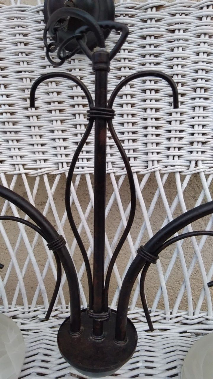 Lampa wisząca kuty metal j. nowa