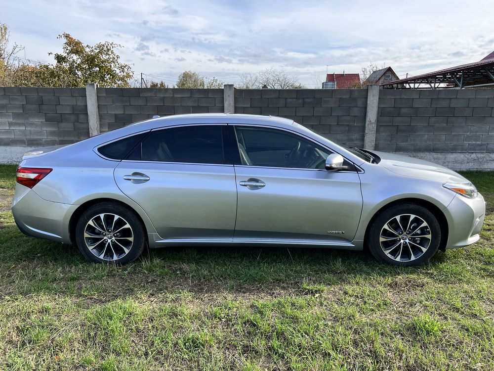 Toyota avalon camry 2016 hybrid Vin:4T1BD1EB5GU056768