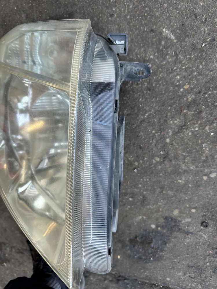 Lampa Meriva A Lift Lewa Reflektor Lewy Meriva A