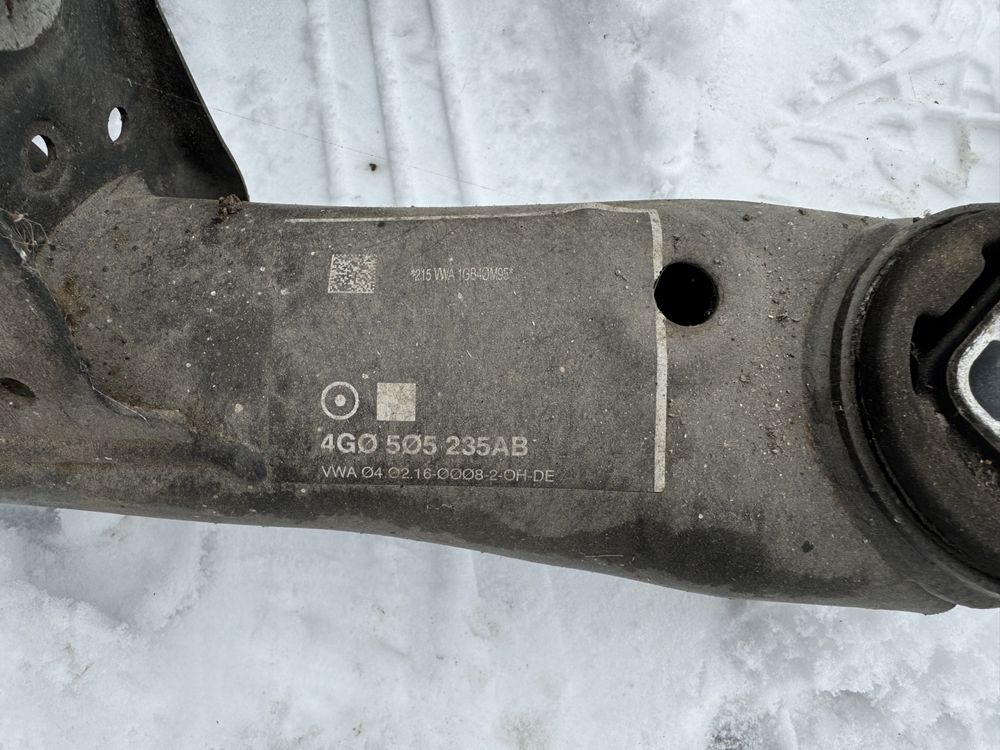 Audi A6 C7 Zawieszenie Tył belka wózek zwrotnica