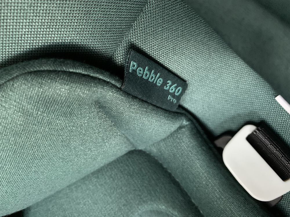 Fotelik z bazą Maxi Cosi pebble 360 pro