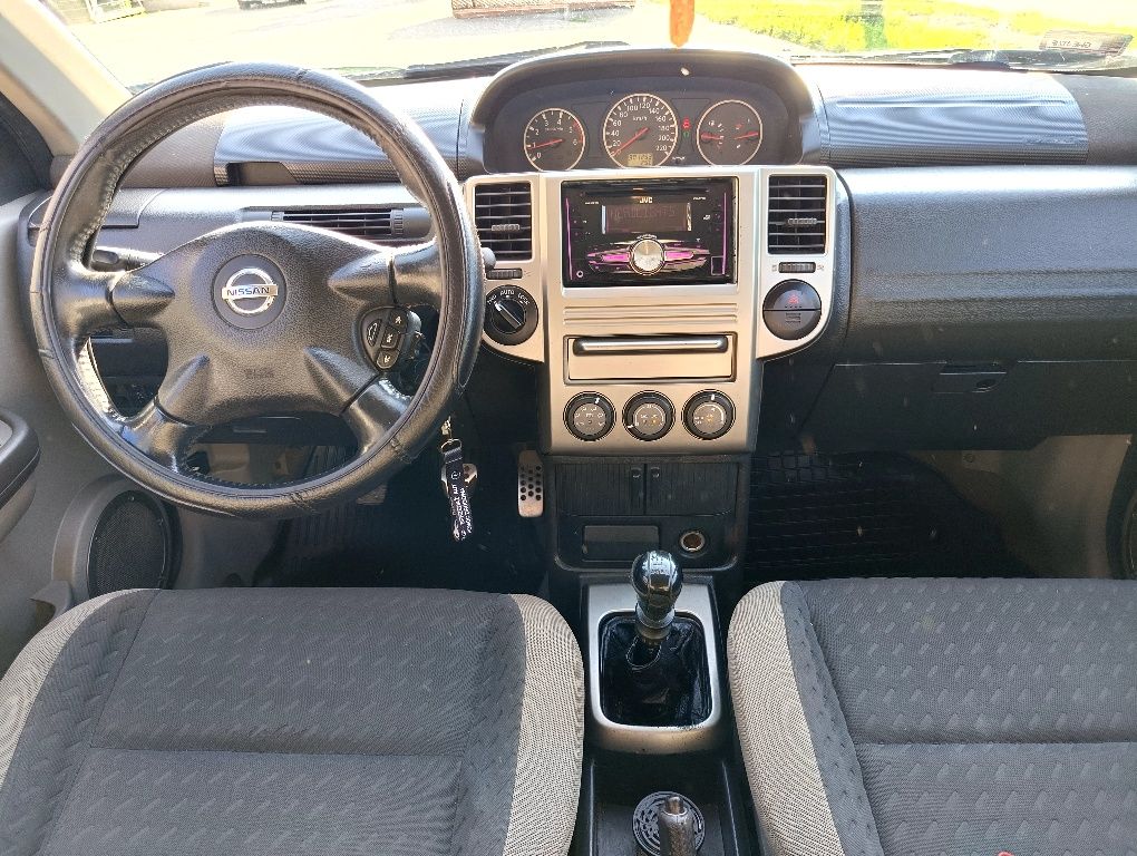 Nissan X-Trail 2.2D 4x4 Orurowany
