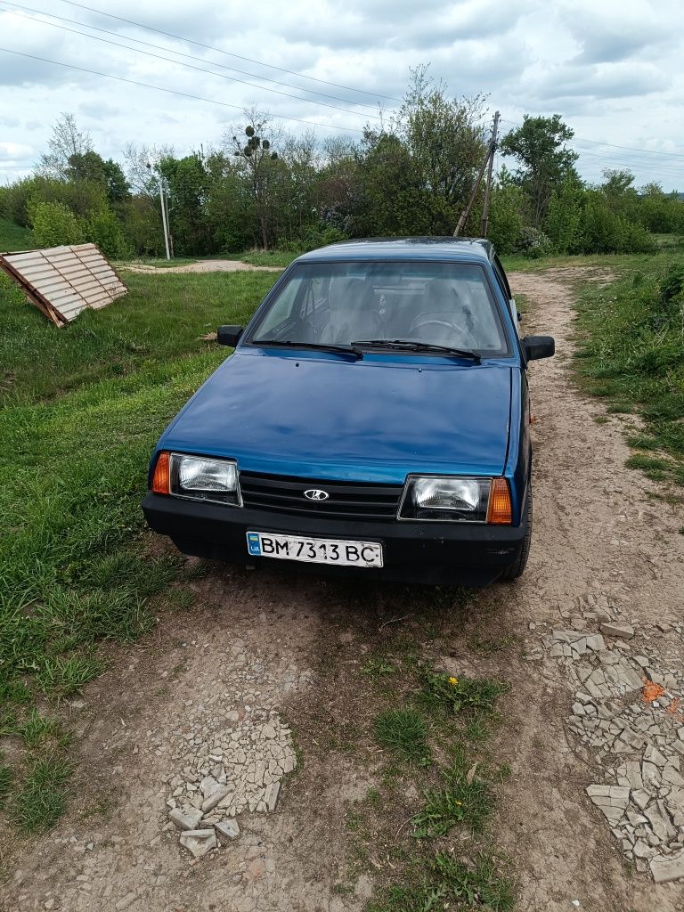 Автомобіль ВАЗ 21099