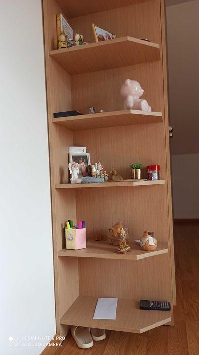 Brązowe meble młodzieżowe, meblościanka, zestaw mebli dla nastolatka
