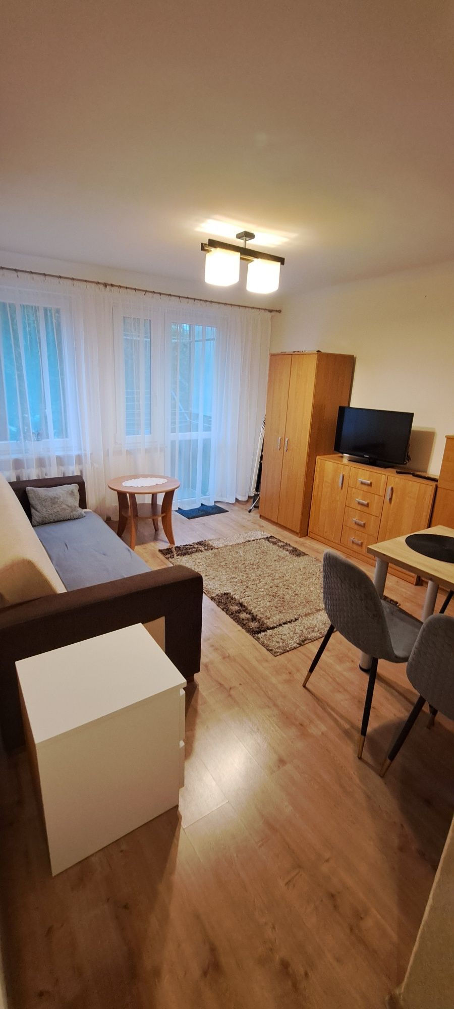 Wynajmę mieszkanie  w centrum Chęcińska