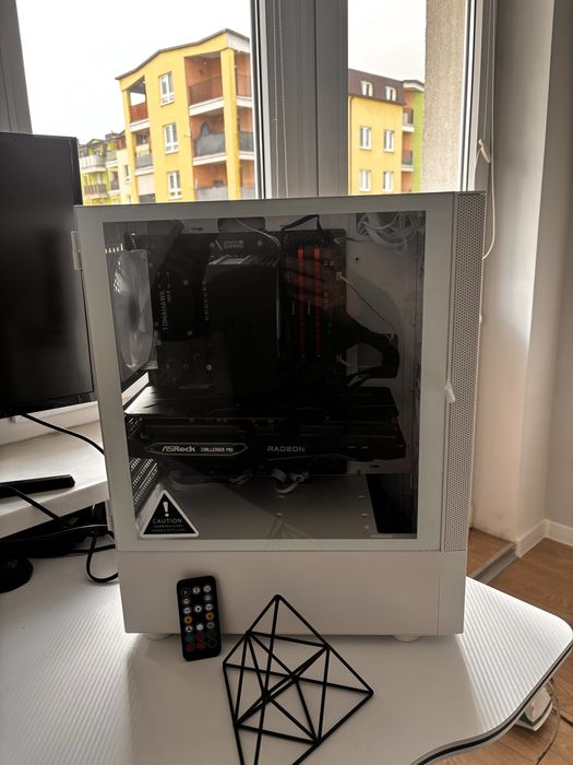 komputer gamingowy – Ryzen 5 3600 / 16GB RAM / RX 6600 XT