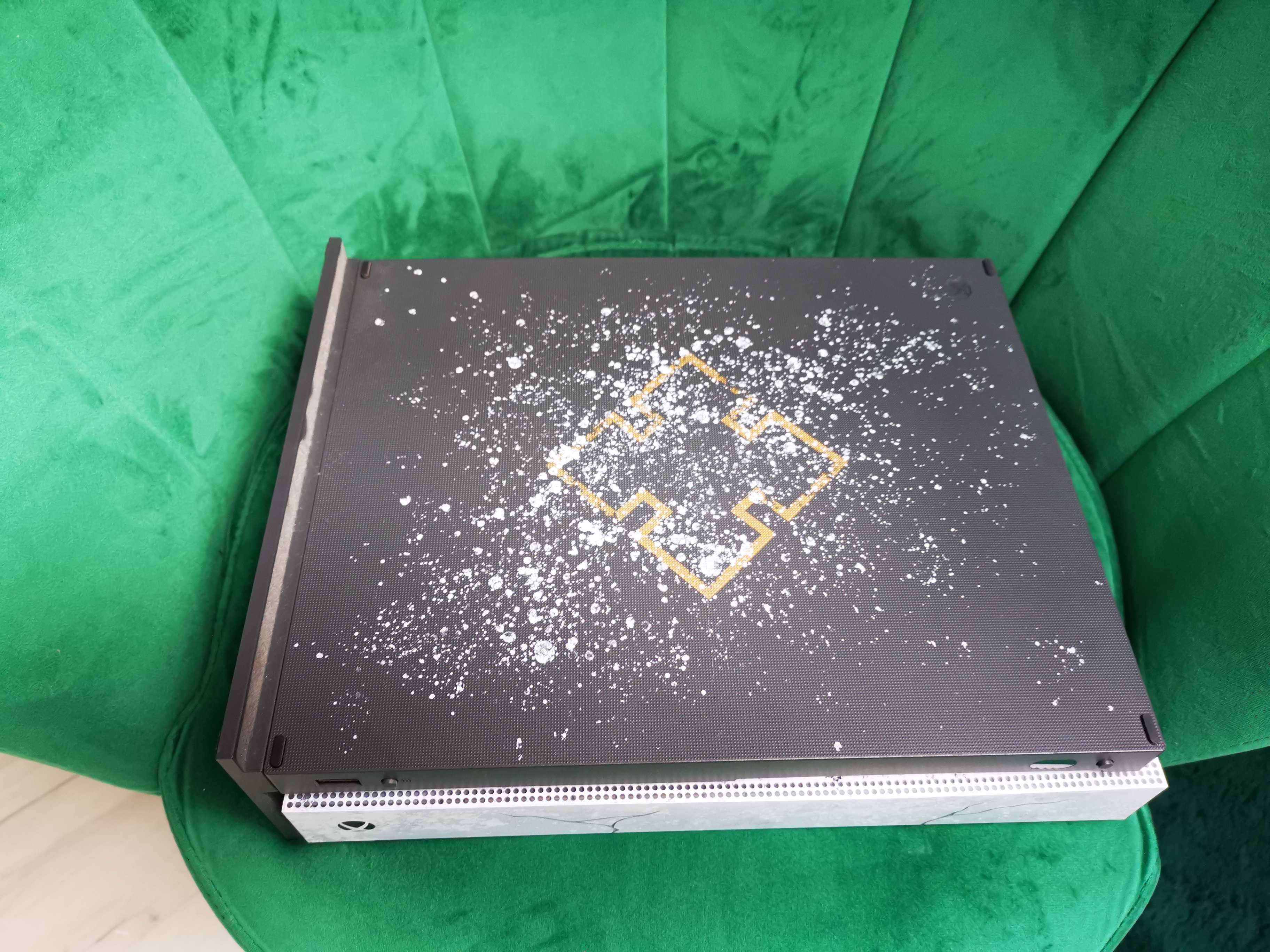Konsola Xbox One X 1TB Limitowany Gears 5 Komplet Okazja Prawie Nowy