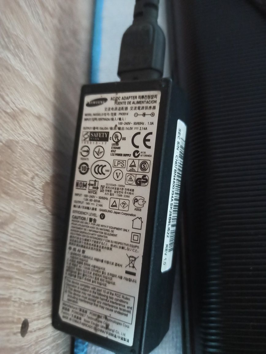 Samsung SyncMaster LS22A350 - ładna matryca nie włącza sie