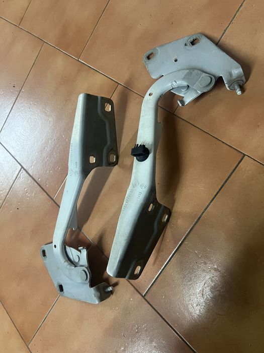 Dobradiças capon renault megane 3