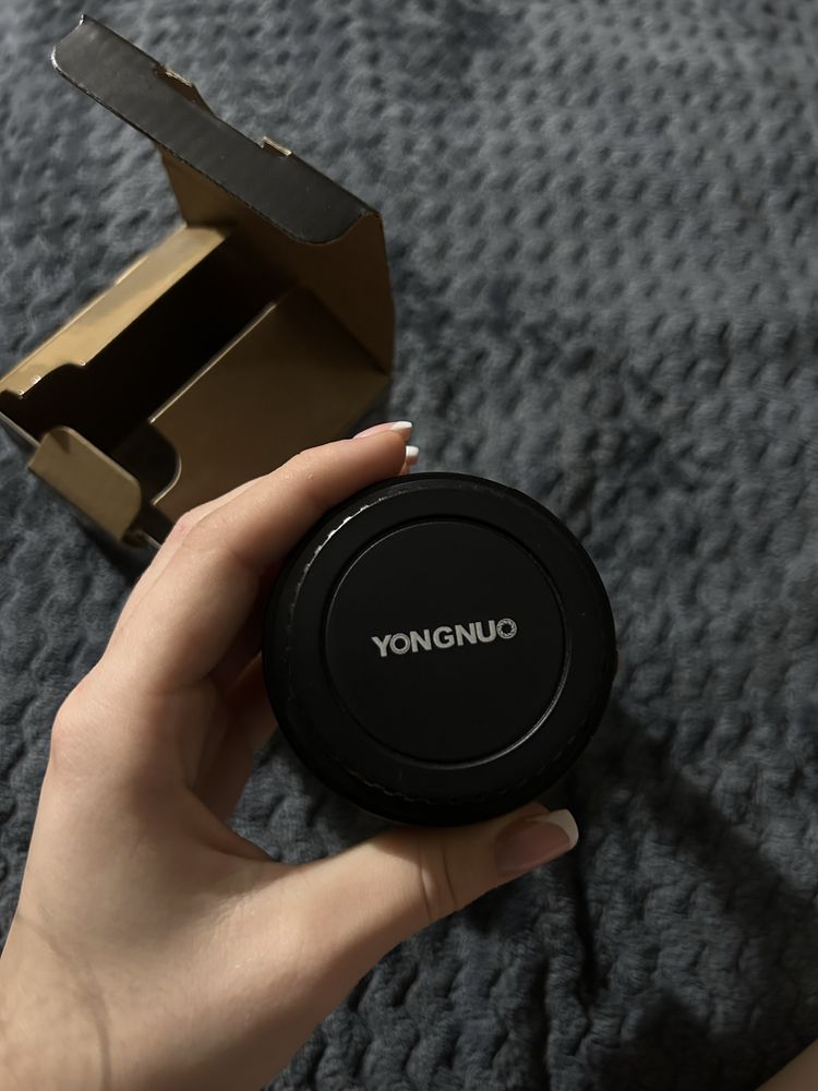 Обʼєктив YONGNUO 50mm