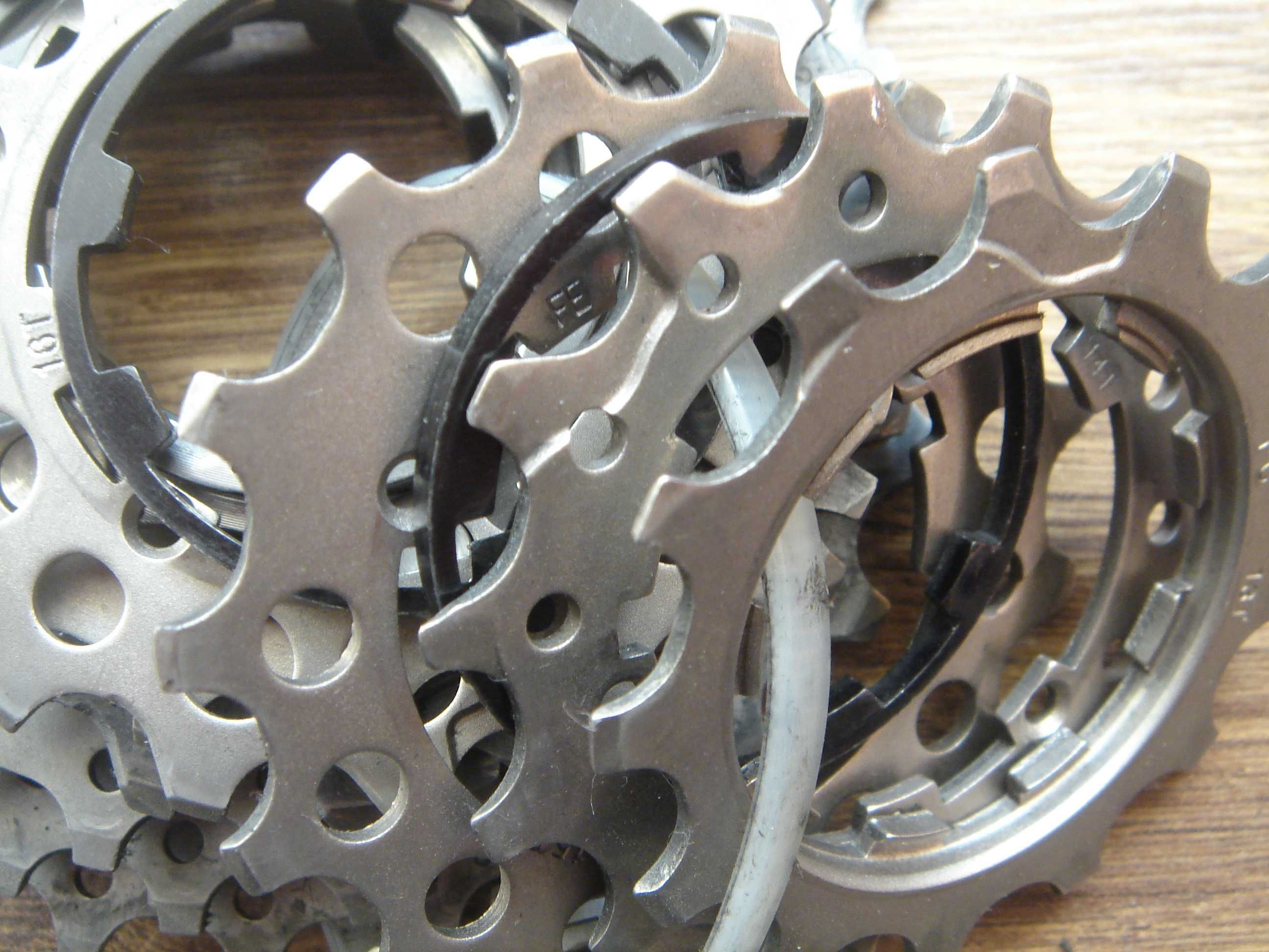 Kaseta Dura Ace CS 7800 12/25T tytan - jak nowa