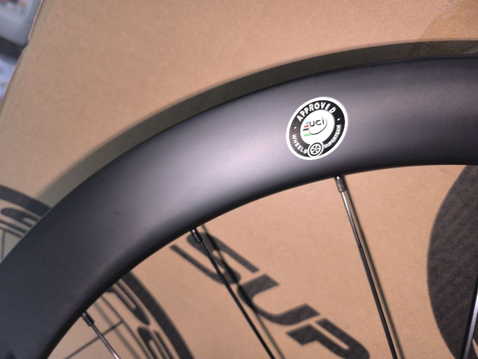 Rodas carbono estrada novas