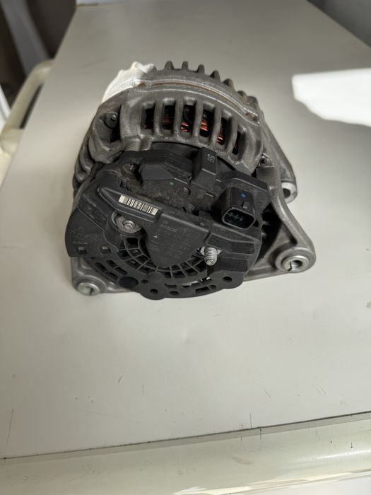 Alternador Opel Corsa D de 2014