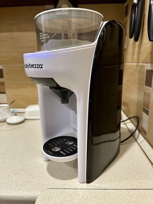 Ekspres automatyczny do mleka modyfikowanego baby brezza pro advance