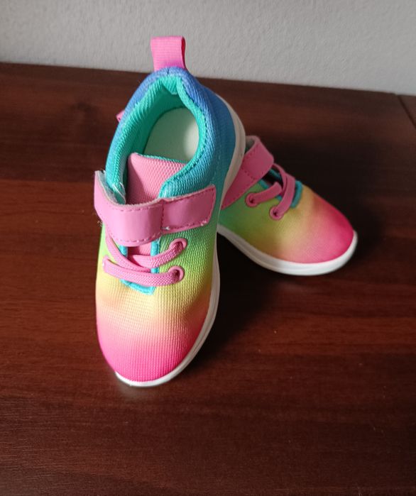 Buty dziecięce roz 24