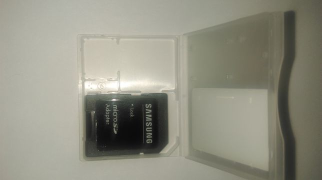 Micro sd адаптер Samsung в футляре для внешнего накопителя.