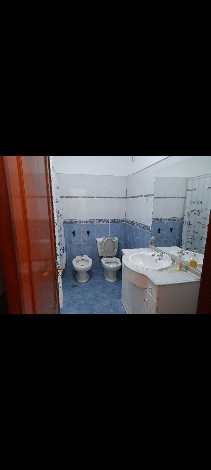 Quarto individual com varanda casal de cambra