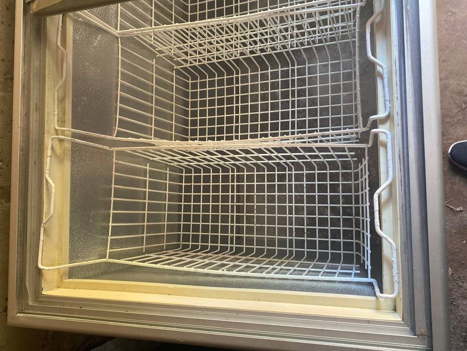 Продам морозильний ларь