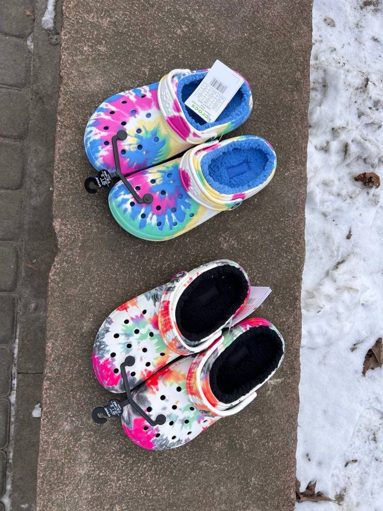 Розпродаж Crocs оригінал унісекс можель теплі із хутром дім/робота
