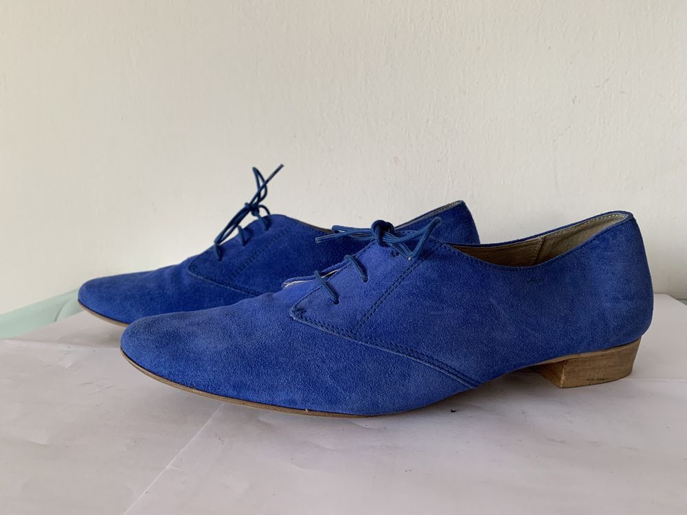Skórzane zamszowe niebieskie buty mokasyny