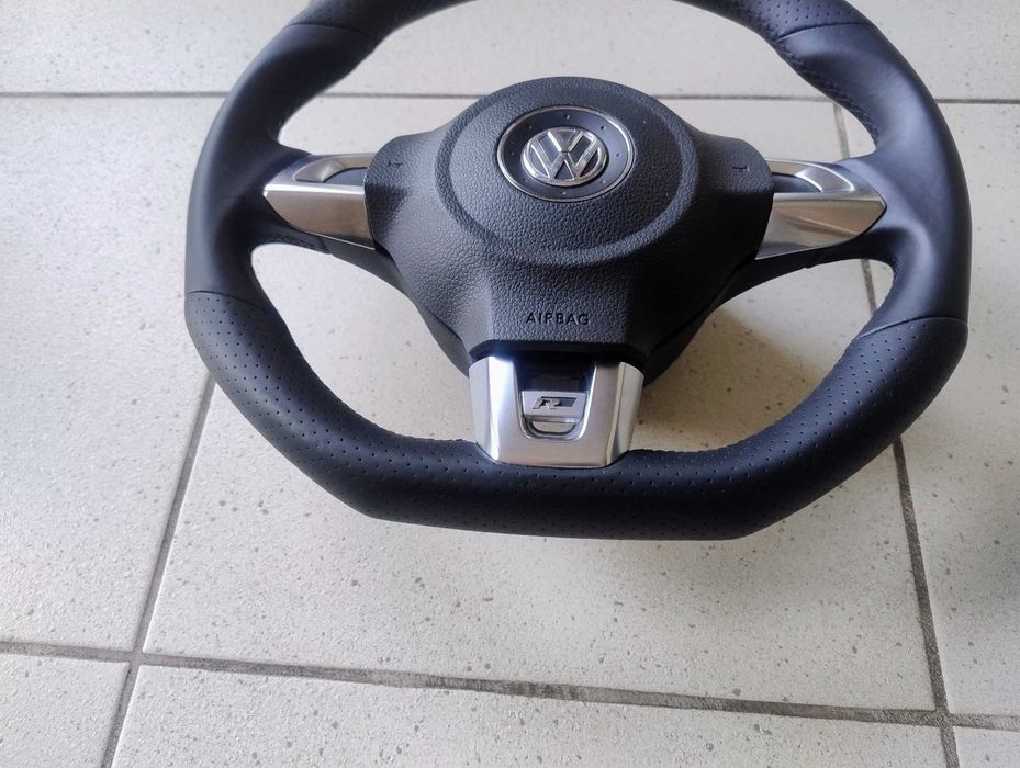 Kierownica R-Line Nowa Czarna Skóra   VW golf Scirocco Polo 6R