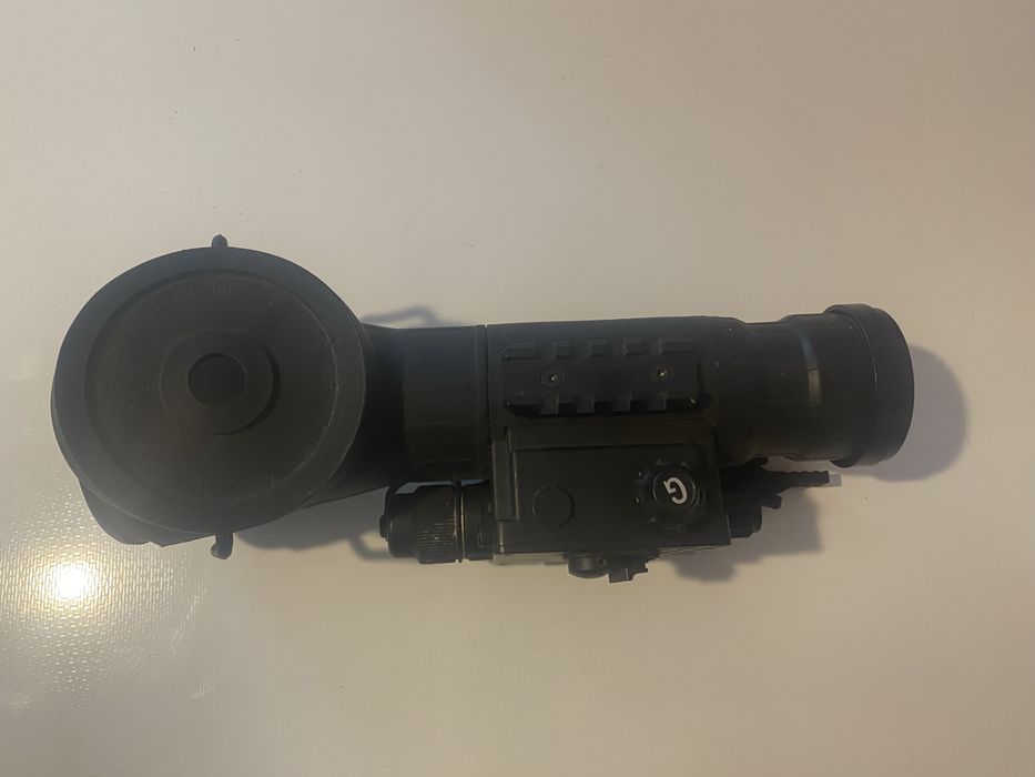 Приціл нічного бачення