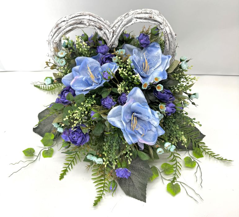 Stroik nagrobny serce obciążony drewniany kosz stroik całoroczny