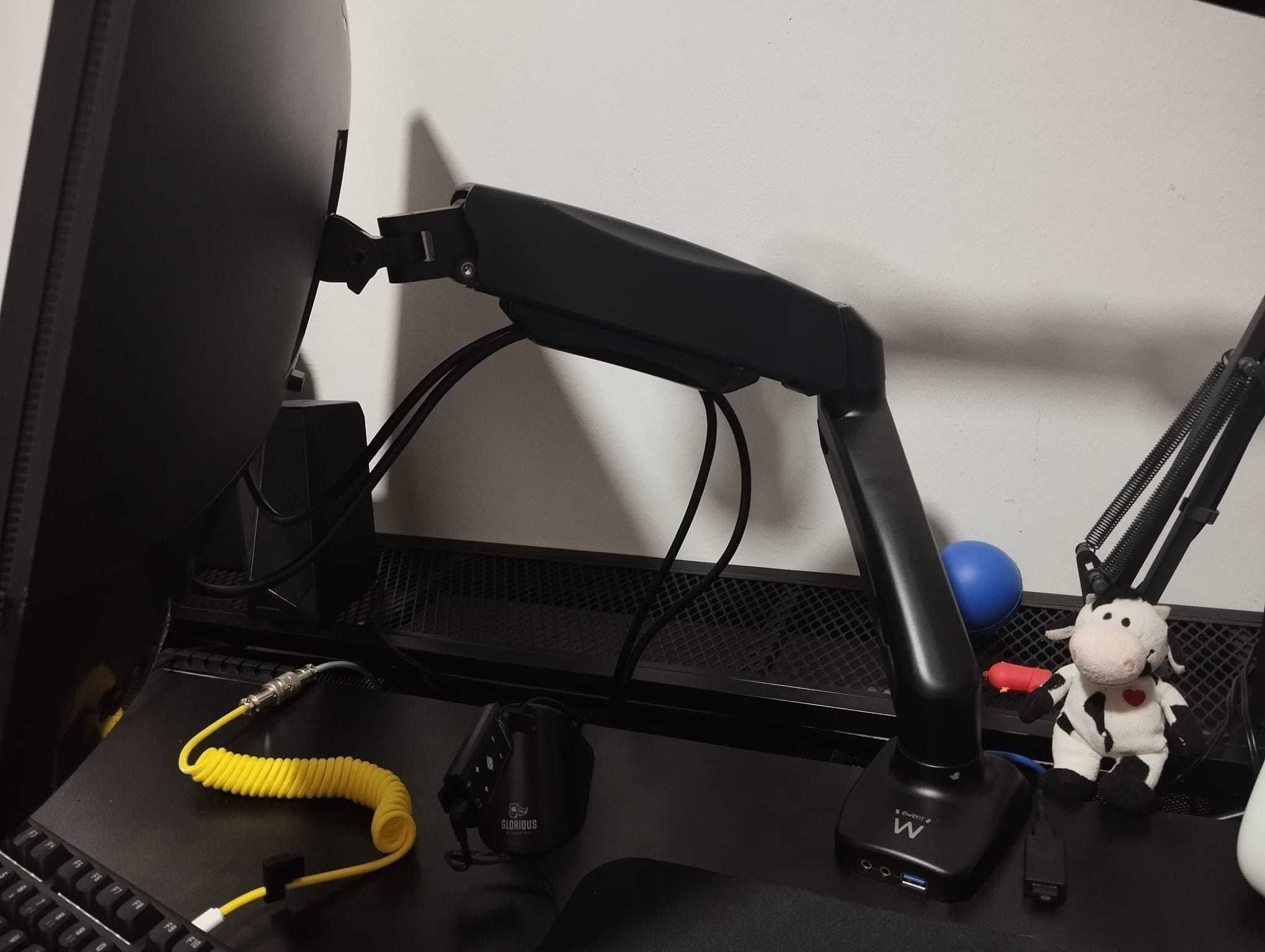 Suporte de Monitor com Pistão a Gás — Para Monitores e TVs de até 32”