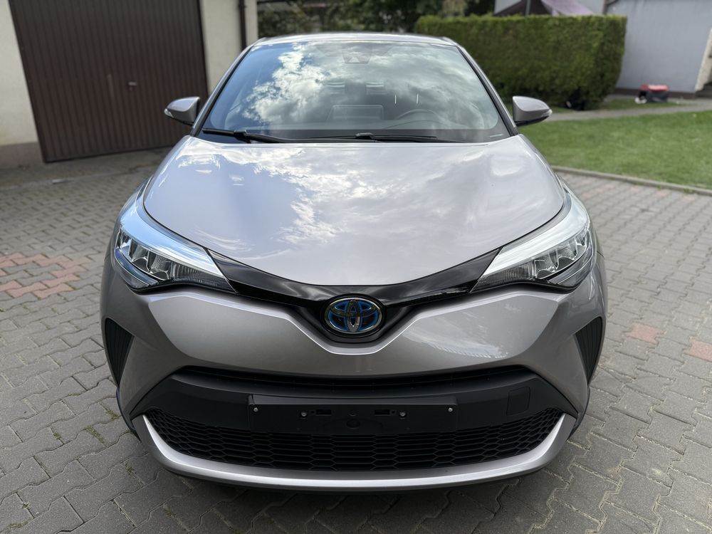 Toyota CH-R 1.8 hybrid uszkodzony