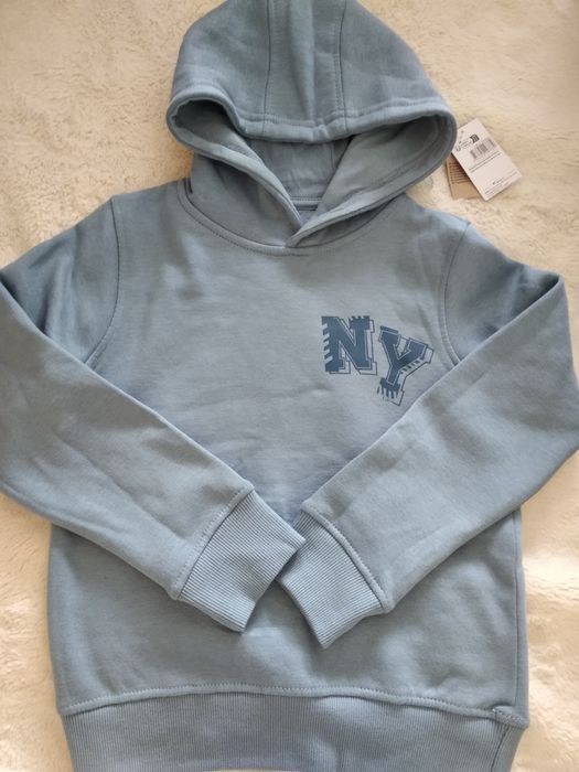 Niebieska bluza chłopięca rozm 122 nowa